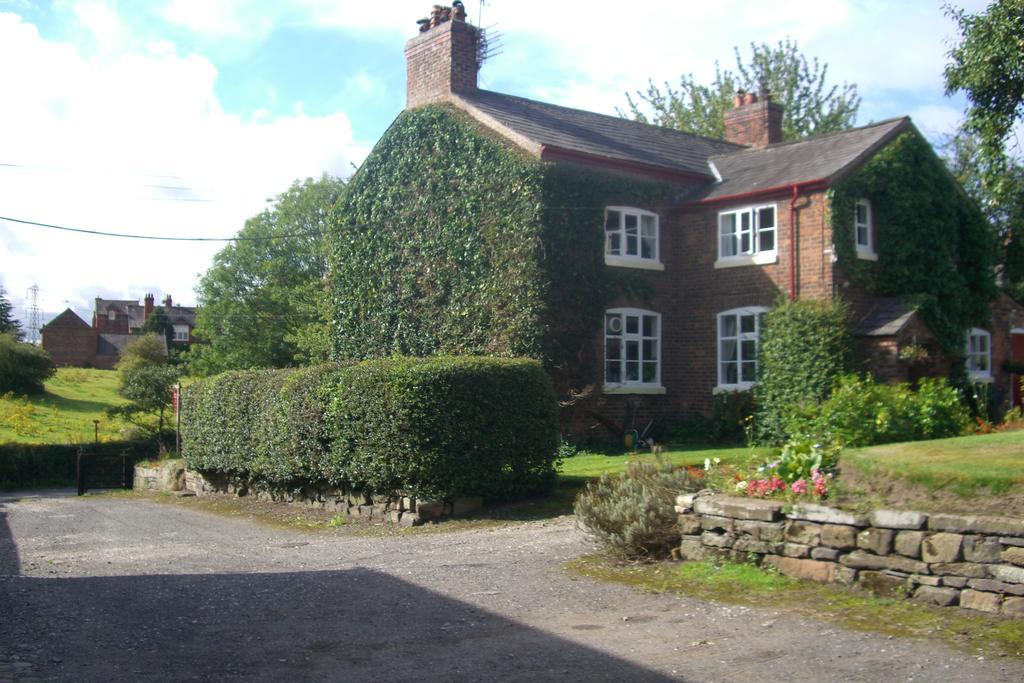 Ash Farm Country House Little Bollington Exterior photo